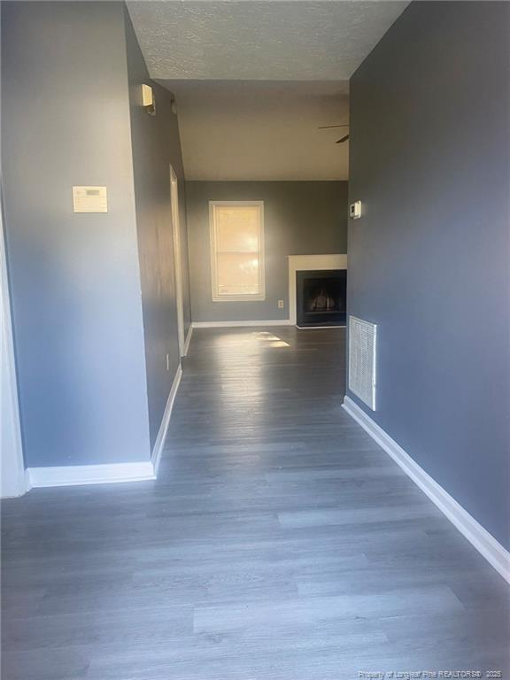 Foto del edificio - 1416 Matilda Ct
