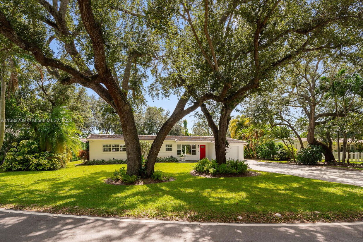 Foto principal - 7510 SW 105th St