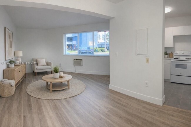 Foto del edificio - 791 SW 64th Ave