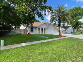 Building Photo - 15972 E Wind Cir