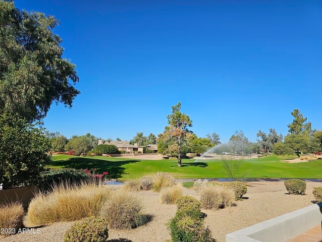 Building Photo - 7700 E Gainey Ranch Rd