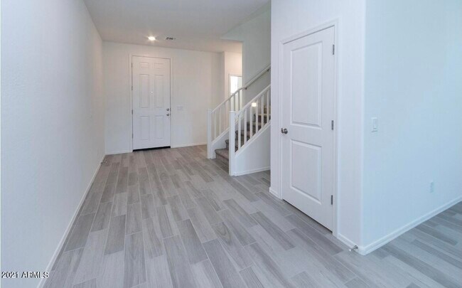 Building Photo - 7243 N 125th Dr