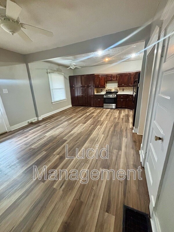 Photo - 1015 Sale Ave House