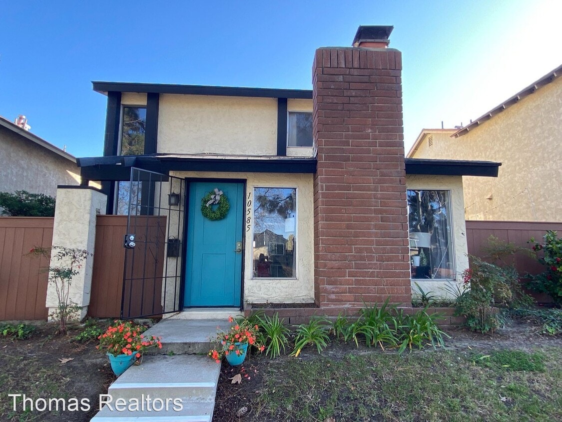 Primary Photo - 3 br, 1.5 bath House - 10585 Porto Court