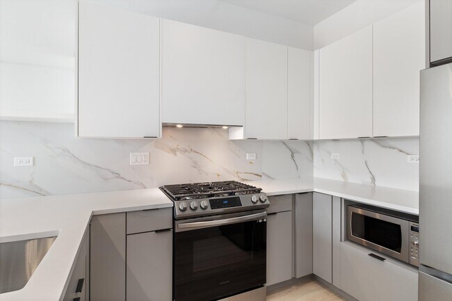 Foto del edificio - 3821 N Ashland Ave