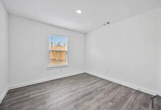 Building Photo - 8224 Bigwood St