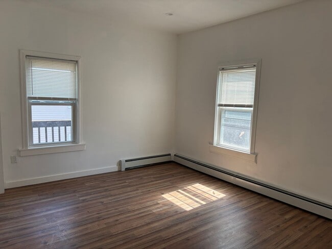 Building Photo - 17 Armington St