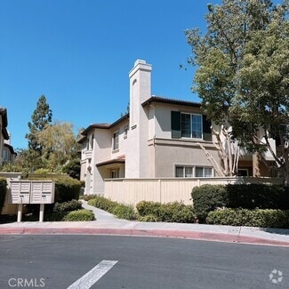 Building Photo - 439 Ridgeway