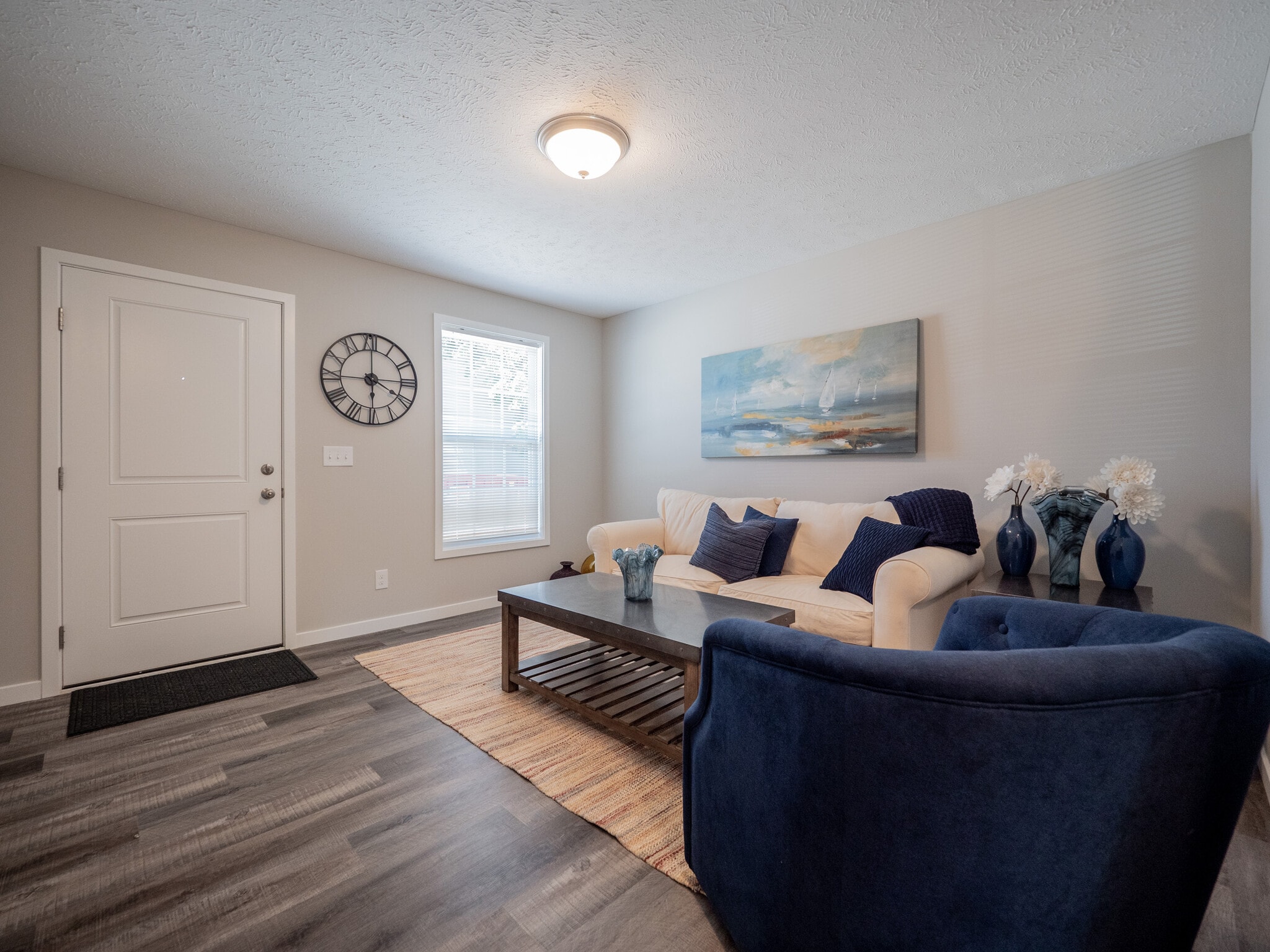 The Standard on Lakeshore – photo 5