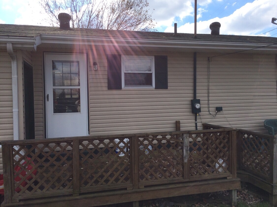 Rear - 15 Town Branch Rd