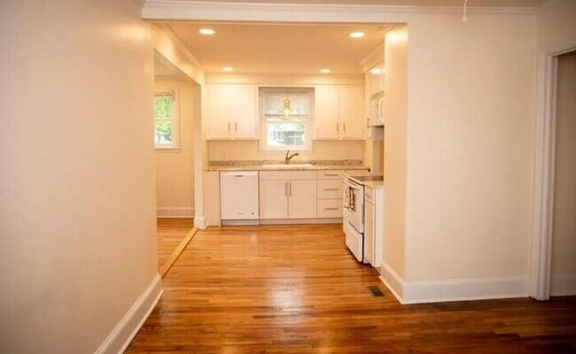 Foto del edificio - 1420 S Kilbourne Rd