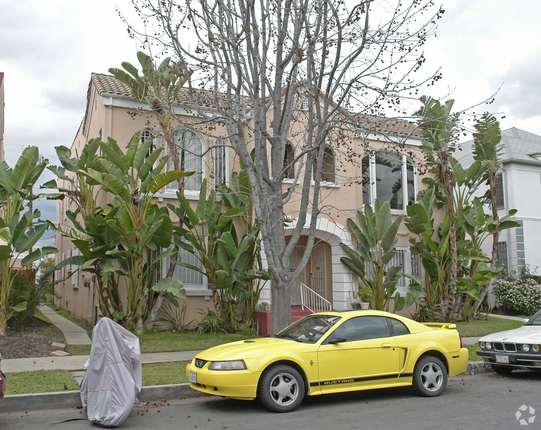 Foto del edificio - Quadruplex