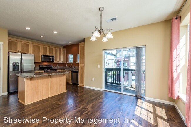 Foto del edificio - 22860 SW Forest Creek Dr