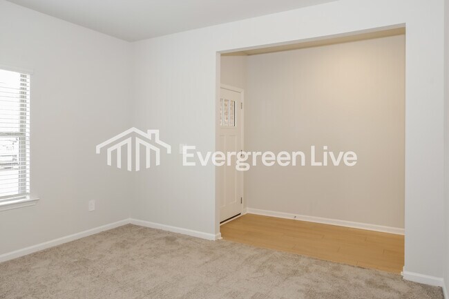 Building Photo - 154 Fenwick Pl