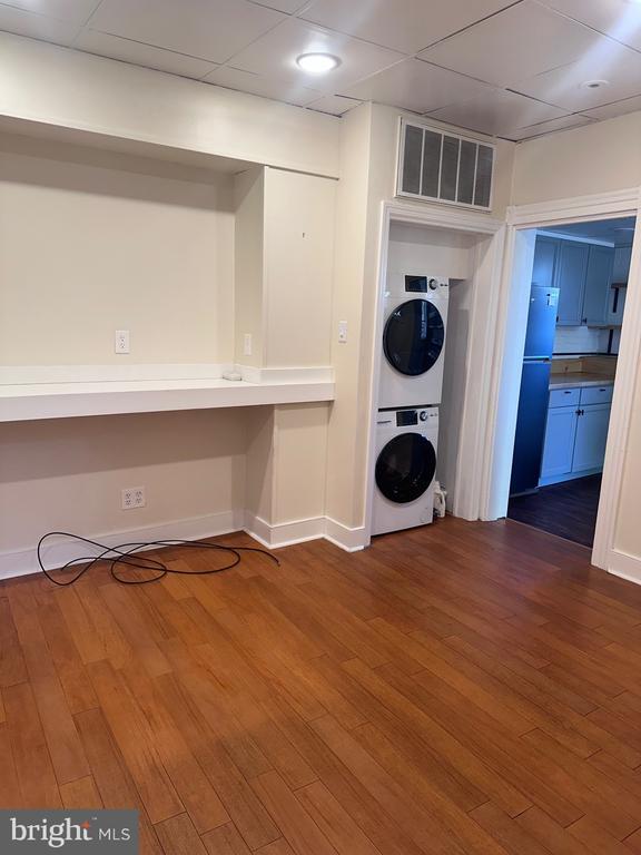Foto principal - 119-121 E Chestnut St