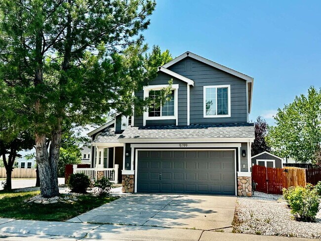 Foto del edificio - "Charming Centennial Retreat: Spacious 3-Bedroom Home with 2.5 Baths!