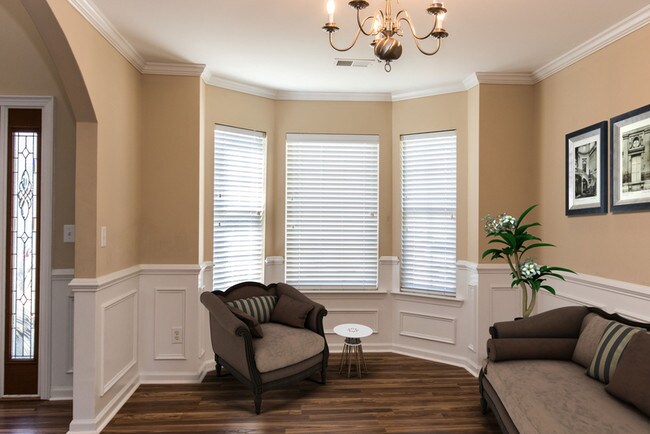 Foto del edificio - 124 Coxton Mill Ln