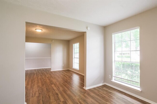 Foto del edificio - 503 Brandywyne Dr