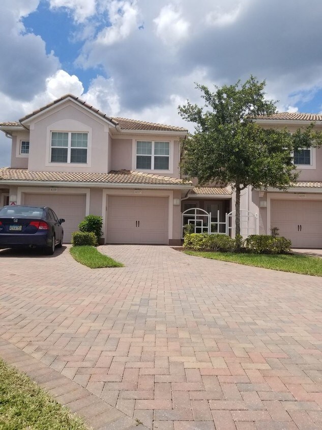Primary Photo - 9116 Integra Meadows Dr