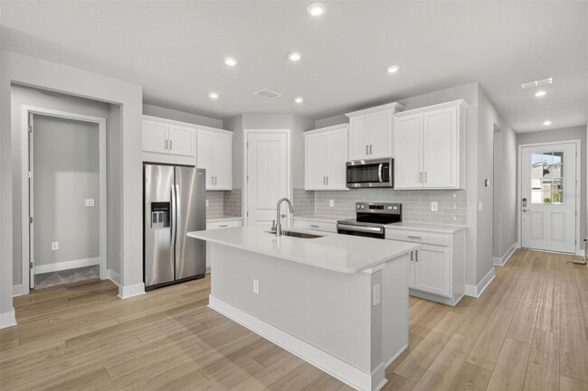 Foto del edificio - 17778 Solstice Ave