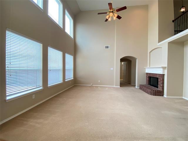 Building Photo - 2800 Marshall Dr