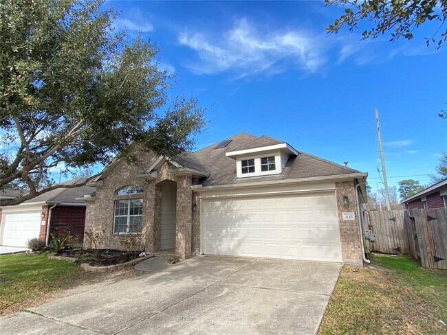 Foto del edificio - 3110 Spring Flower Ln