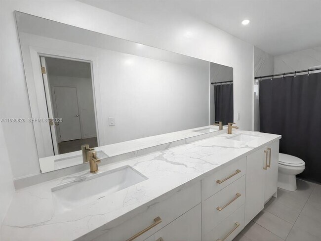 Foto del edificio - 5416 Jefferson St