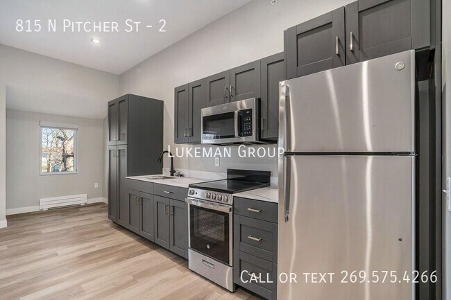 Foto del edificio - 815 N Pitcher St