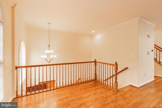 Foto del edificio - 13638 Cedar Run Ln