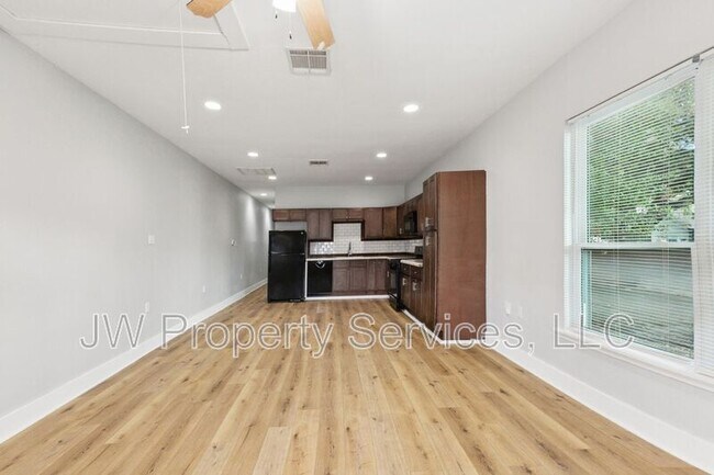 Foto del edificio - 3701 Derbigny St