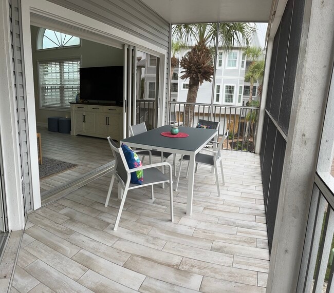 Foto del edificio - 130 Barefoot Cir