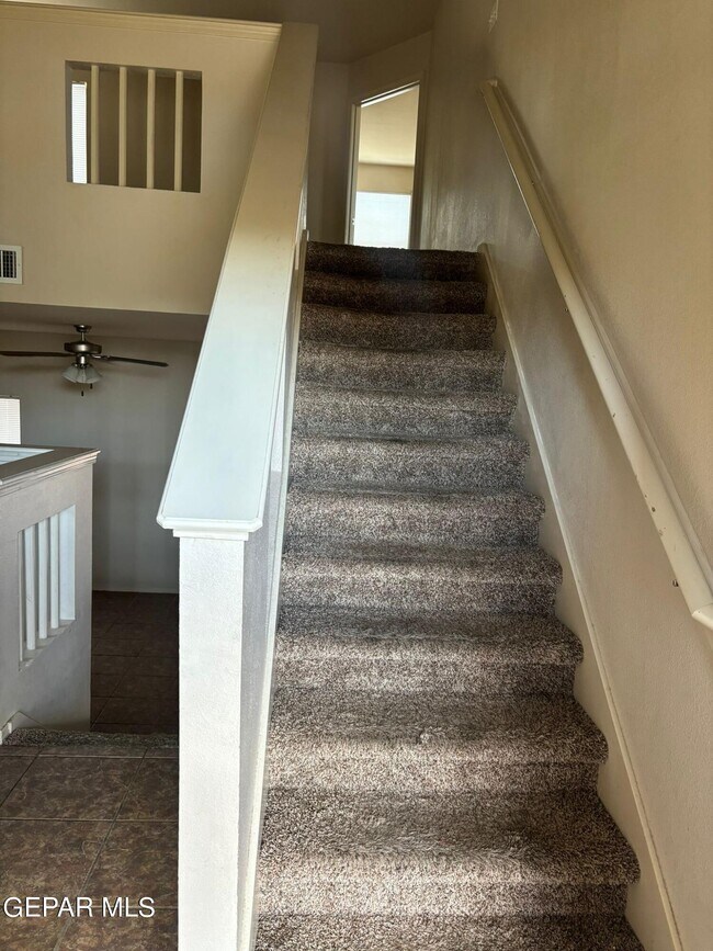 Building Photo - 4016 Hueco Valley Dr