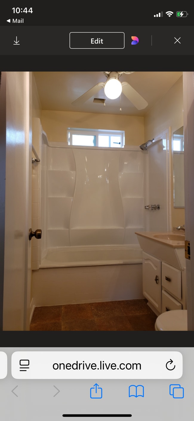 Building Photo - 3938 Tivoli Ave