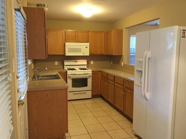 Foto del edificio - 19318 Cypress Peak Ln
