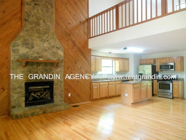 Building Photo - 1520 Gravel Hill Rd