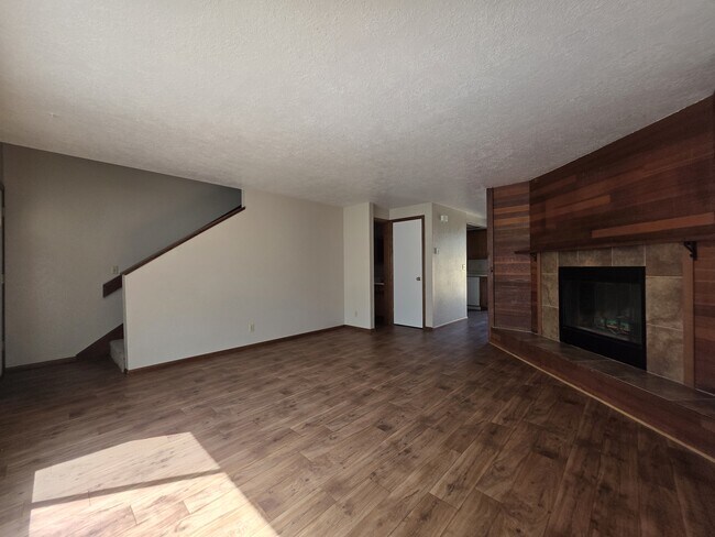 Building Photo - 1345-MHH1345 Fabry Rd SE