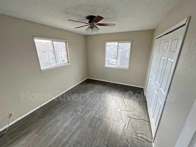 Building Photo - 1137 Mazatlan Cir