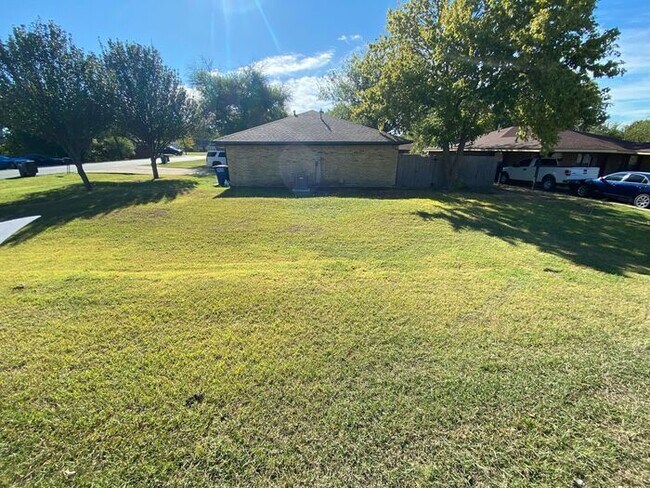 Building Photo - Sachse Duplex for rent