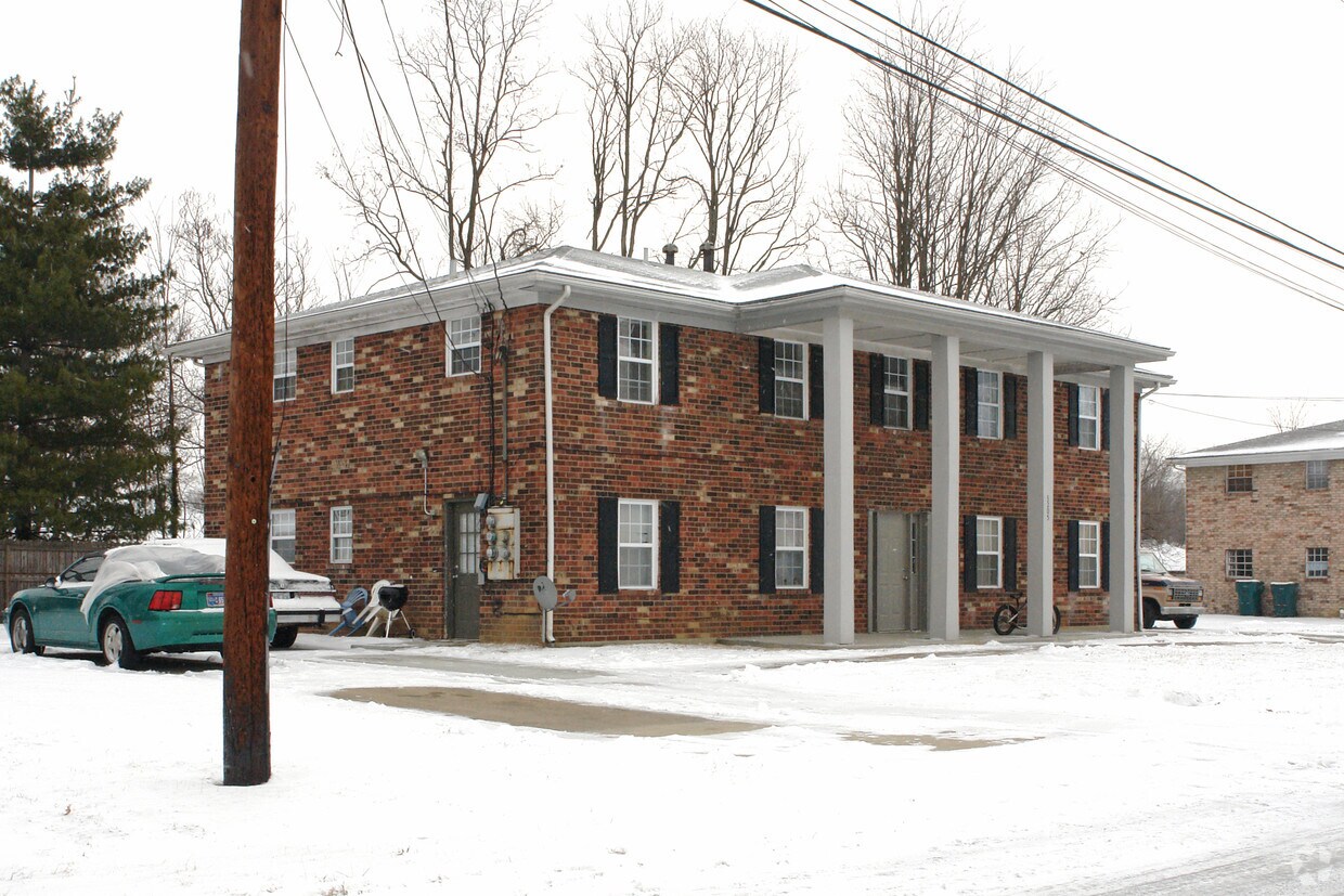 Foto del edificio - 3205 Melody Acres Ln