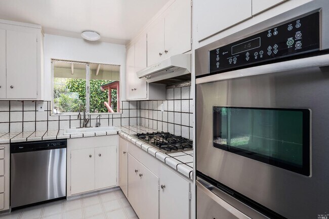 Foto del edificio - 307 Vía La Cumbre