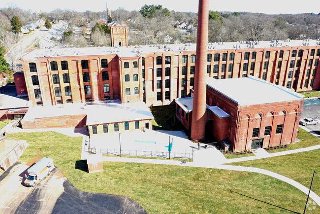 Building Photo - LOFTS AT INMAN MILLS