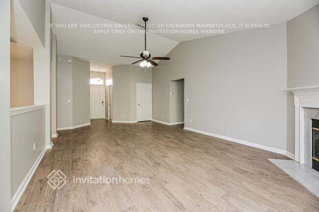 Foto del edificio - 11265 Finchley Ln