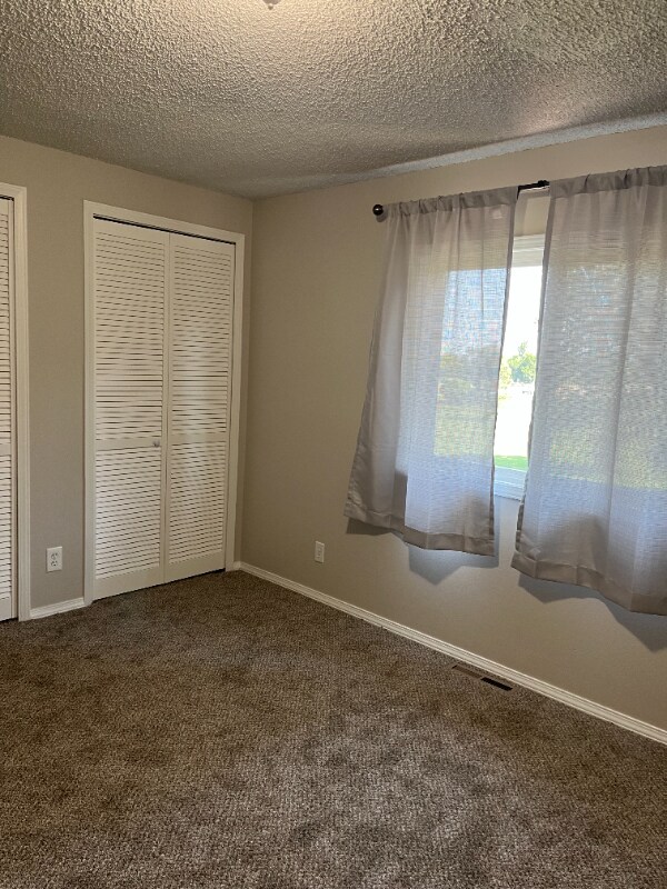 Foto del edificio - 2025 Abilene Ct