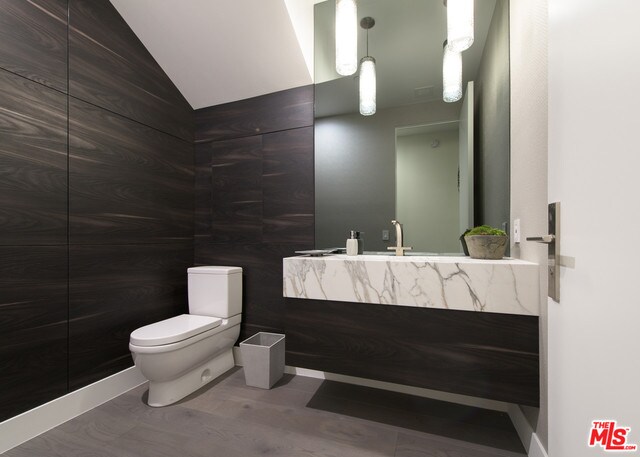 Foto del edificio - 9392 Flicker Way