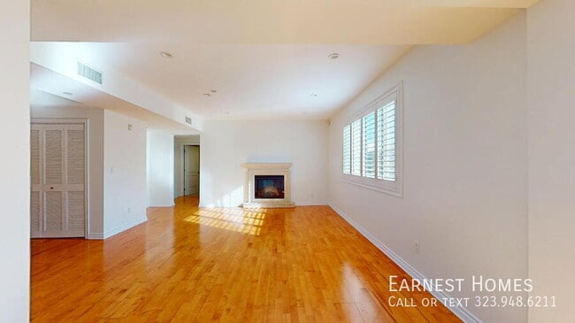 Building Photo - 1241 S Westgate Ave