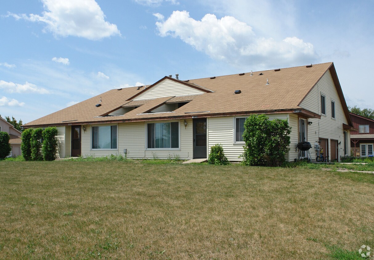 14353 Hayes Rd, Apple Valley, MN 55124 Apartments in Apple Valley, MN