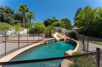 Building Photo - 25902 Serenata Dr