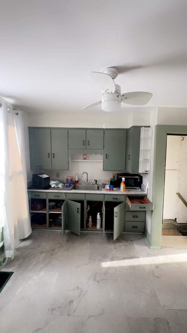 Building Photo - 78 Webster Ave