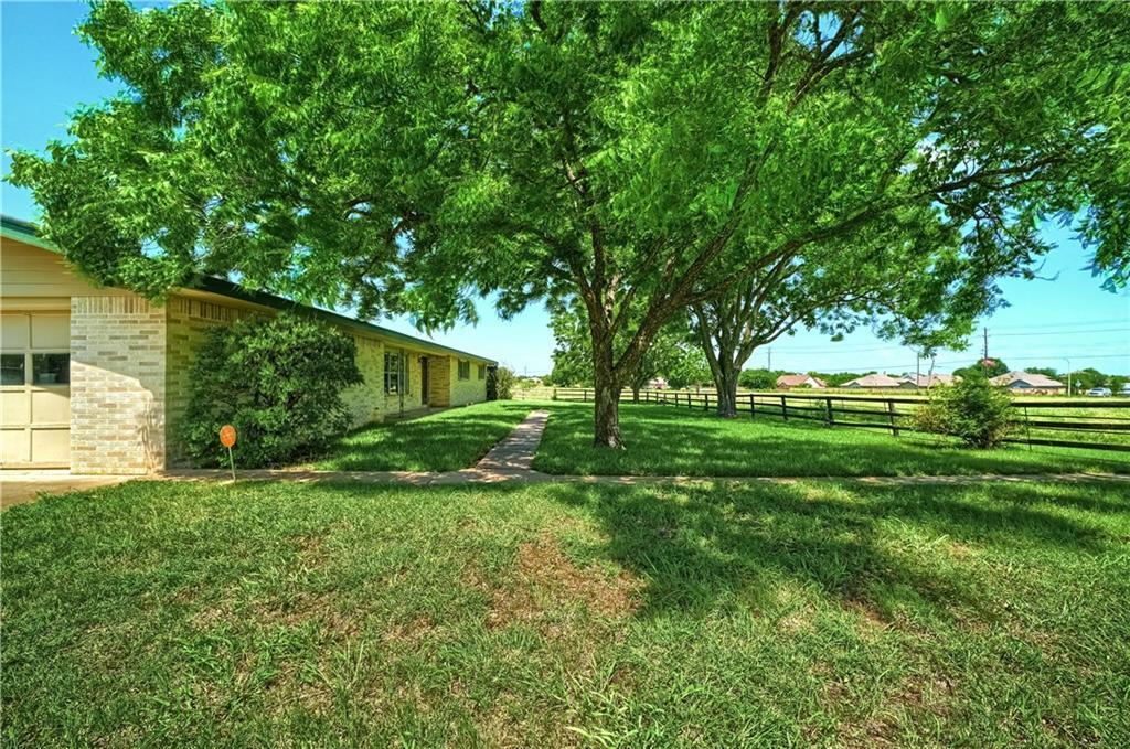 Primary Photo - 801 FM971
