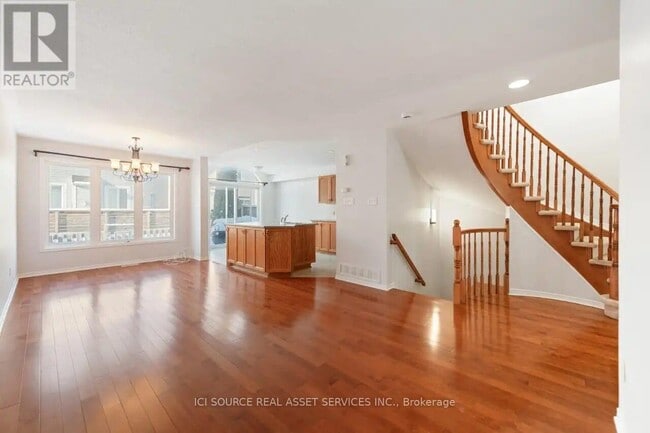Building Photo - 239 Meadowbreeze Dr